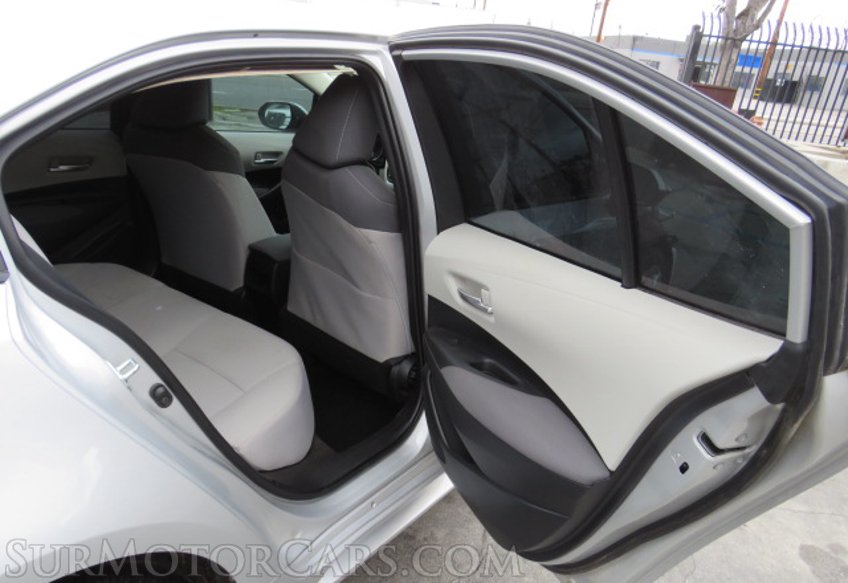 2021 Toyota Corolla - Image 32