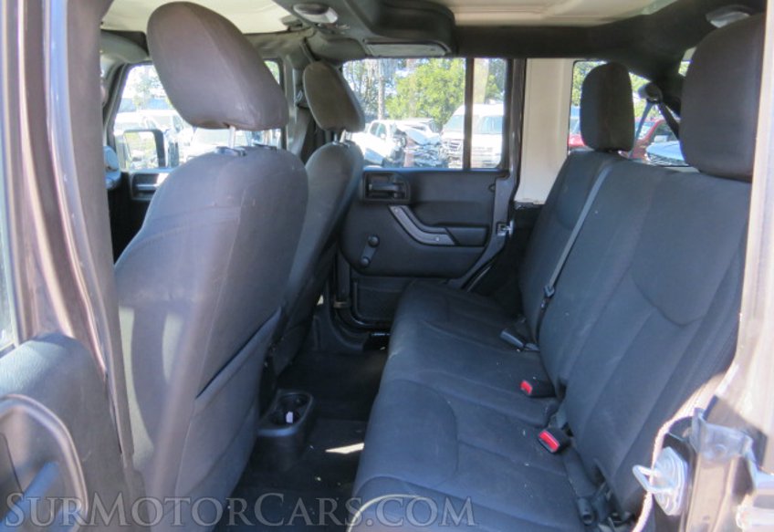 2017 Jeep Wrangler Unlimited - Image 27