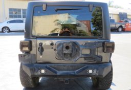 2017 Jeep Wrangler Unlimited - Image 12