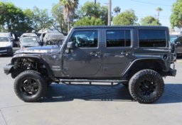 2017 Jeep Wrangler Unlimited - Image 5