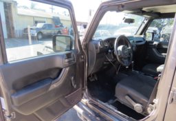 2017 Jeep Wrangler Unlimited - Image 19