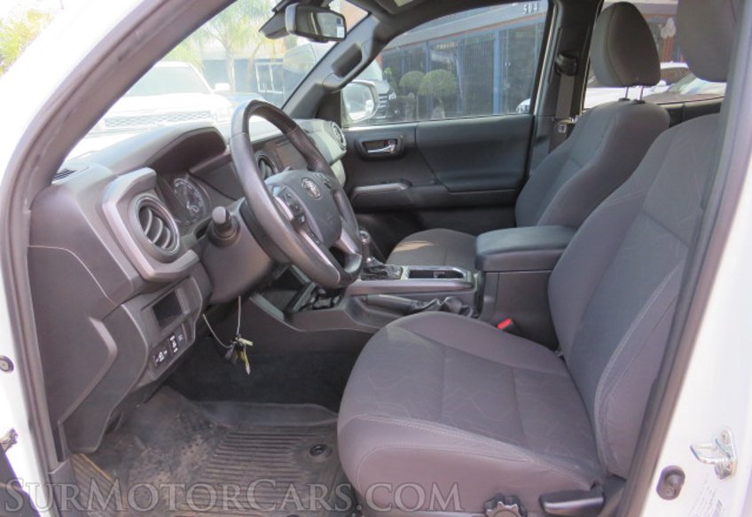 2018 Toyota Tacoma - Image 27