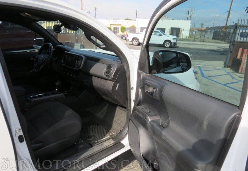 2018 Toyota Tacoma - Image 22