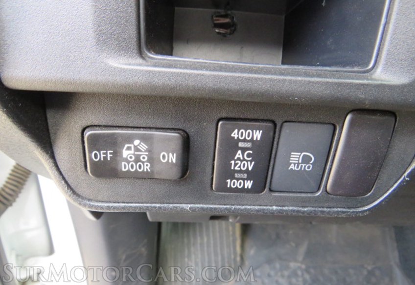 2018 Toyota Tacoma - Image 40