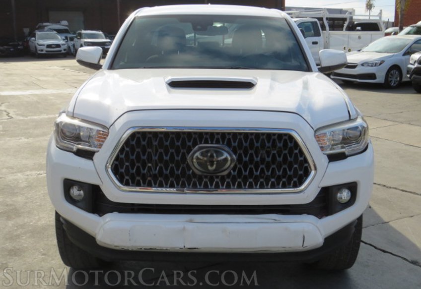 2018 Toyota Tacoma - Image 8
