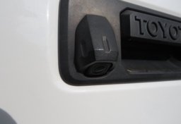 2018 Toyota Tacoma - Image 18