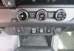 2018 Toyota Tacoma - Image 45