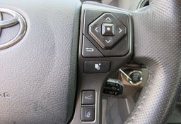 2018 Toyota Tacoma - Image 35