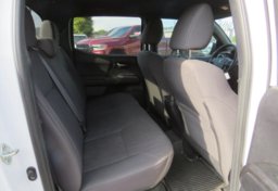 2018 Toyota Tacoma - Image 32