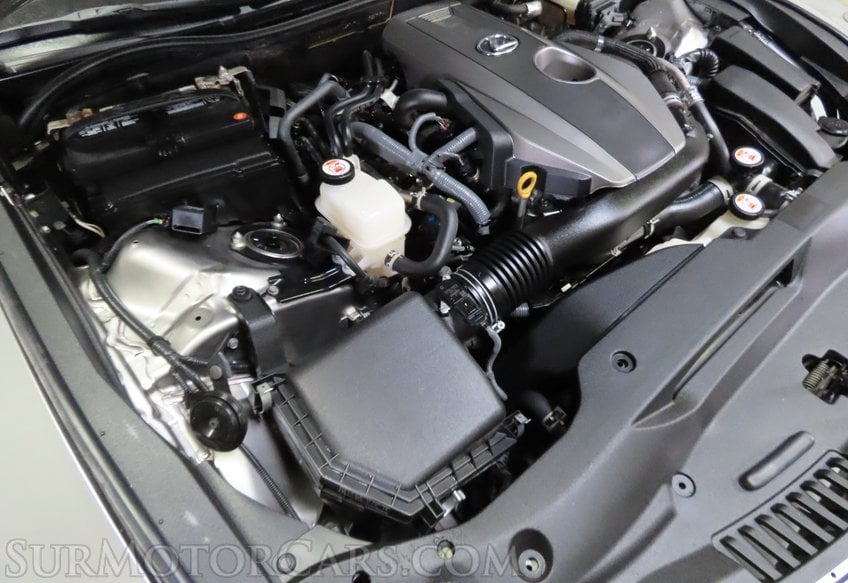 2021 Lexus IS 300 - Image 54