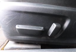 2021 Lexus IS 300 - Image 41