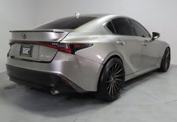 2021 Lexus IS 300 - Image 8