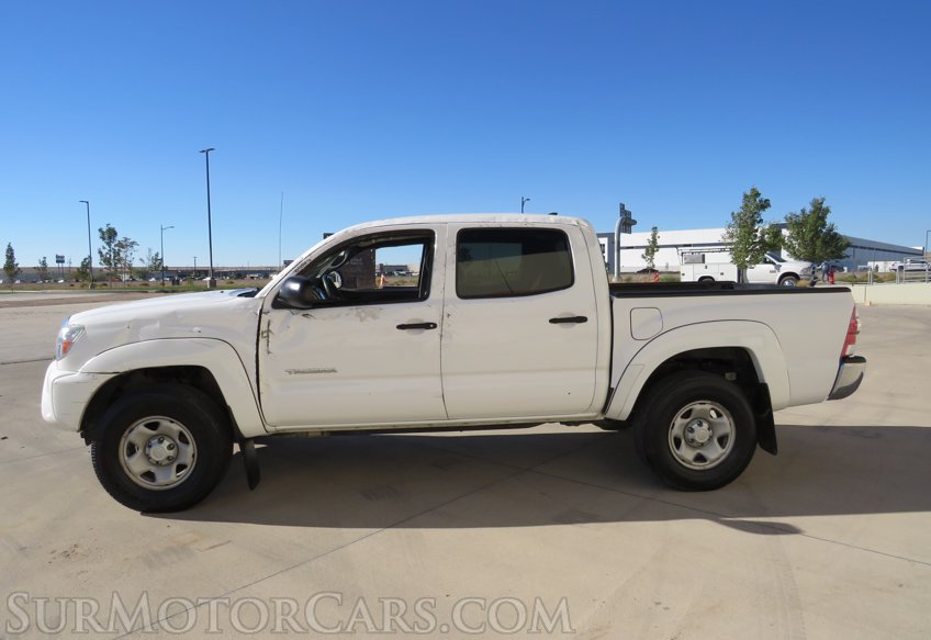 2015 Toyota Tacoma - Image 10