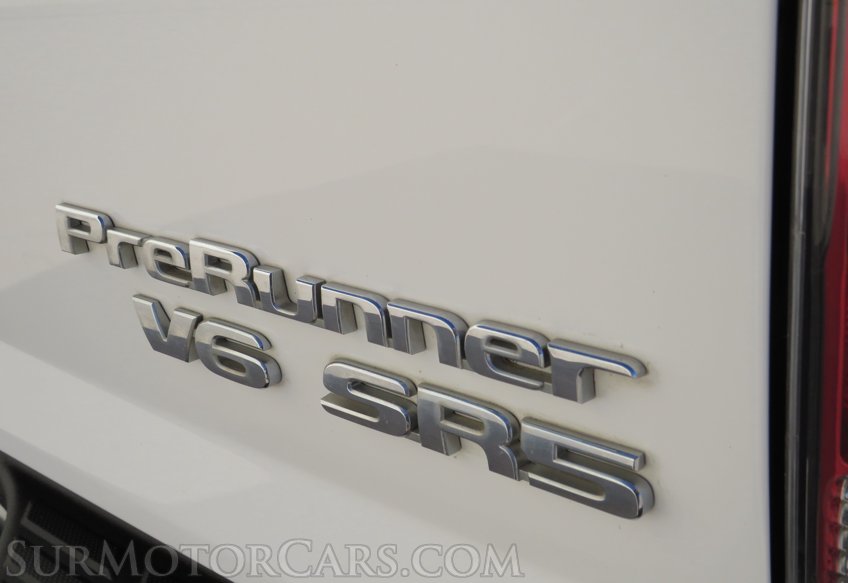 2015 Toyota Tacoma - Image 21