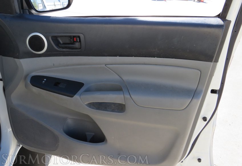 2015 Toyota Tacoma - Image 43