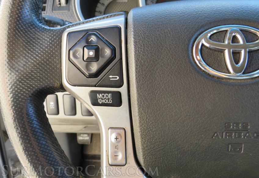 2015 Toyota Tacoma - Image 30