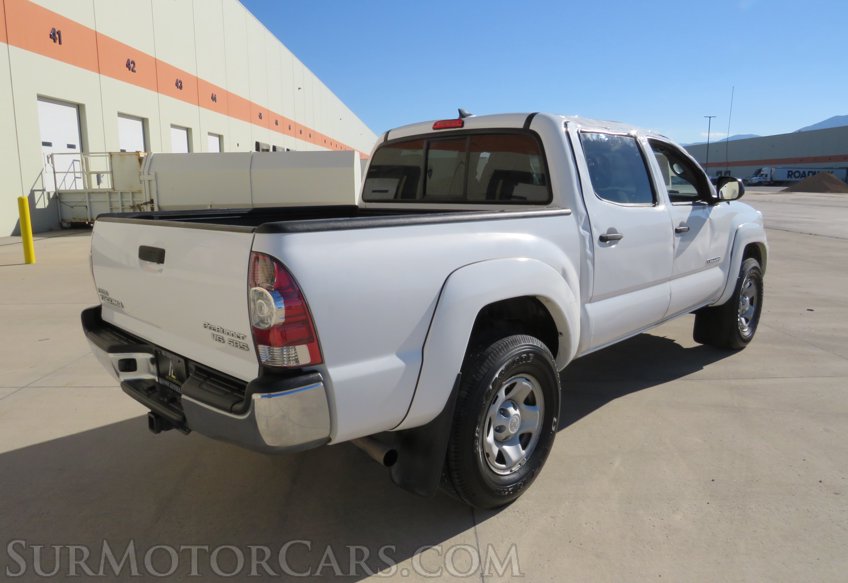 2015 Toyota Tacoma - Image 7