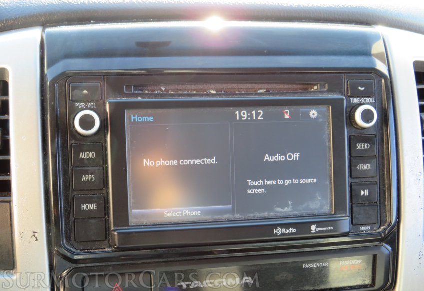 2015 Toyota Tacoma - Image 37