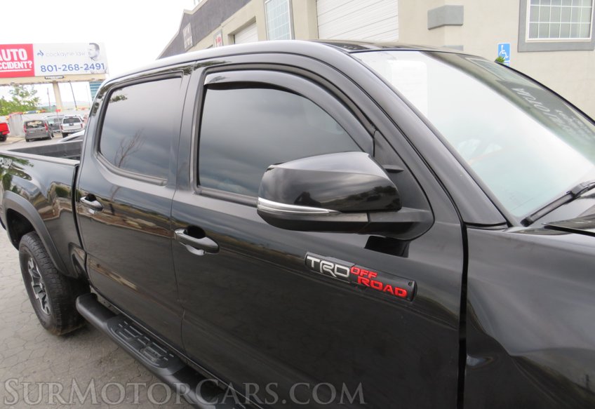 2017 Toyota Tacoma - Image 15