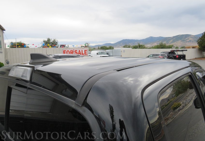 2017 Toyota Tacoma - Image 19