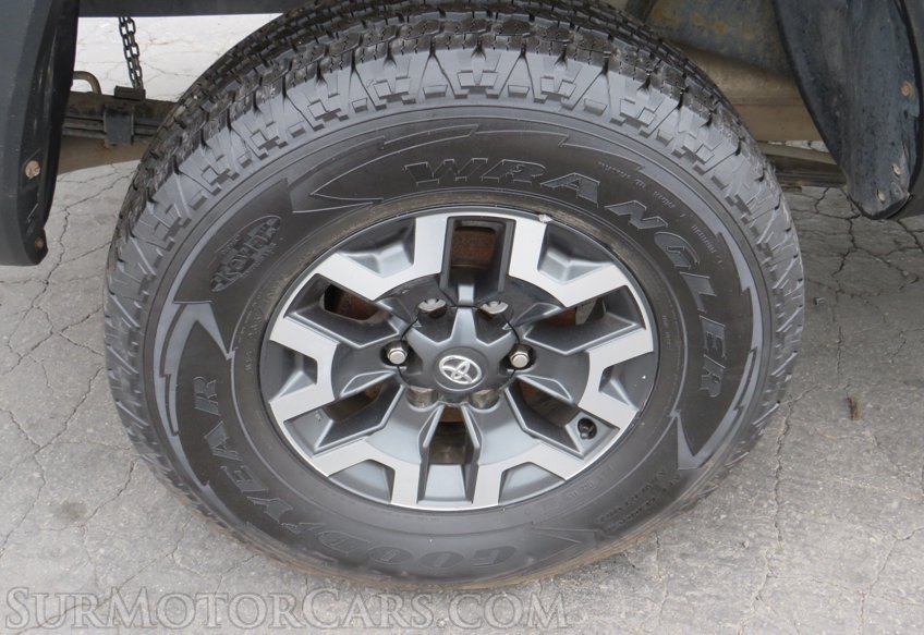 2017 Toyota Tacoma - Image 54