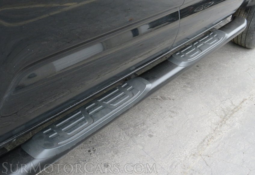 2017 Toyota Tacoma - Image 22