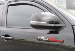 2017 Toyota Tacoma - Image 17