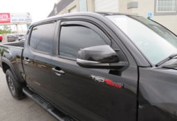 2017 Toyota Tacoma - Image 15