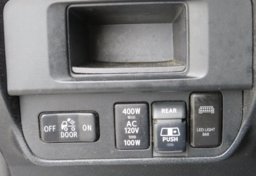 2017 Toyota Tacoma - Image 52