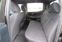 2017 Toyota Tacoma - Image 34