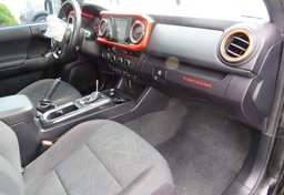 2017 Toyota Tacoma - Image 30