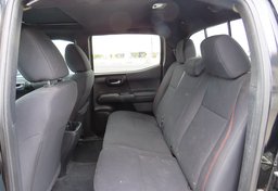 2017 Toyota Tacoma - Image 32