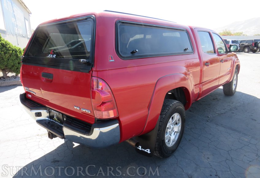 2015 Toyota Tacoma - Image 8