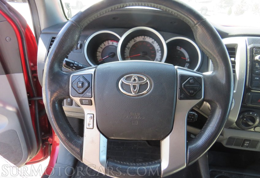 2015 Toyota Tacoma - Image 27