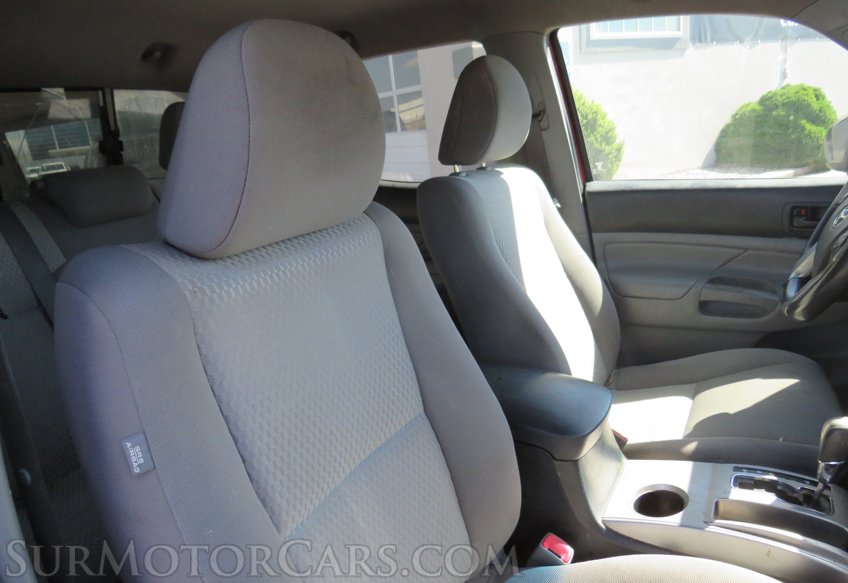 2015 Toyota Tacoma - Image 20