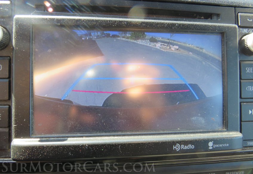 2015 Toyota Tacoma - Image 32