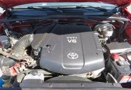 2015 Toyota Tacoma - Image 39