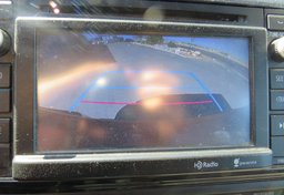 2015 Toyota Tacoma - Image 32