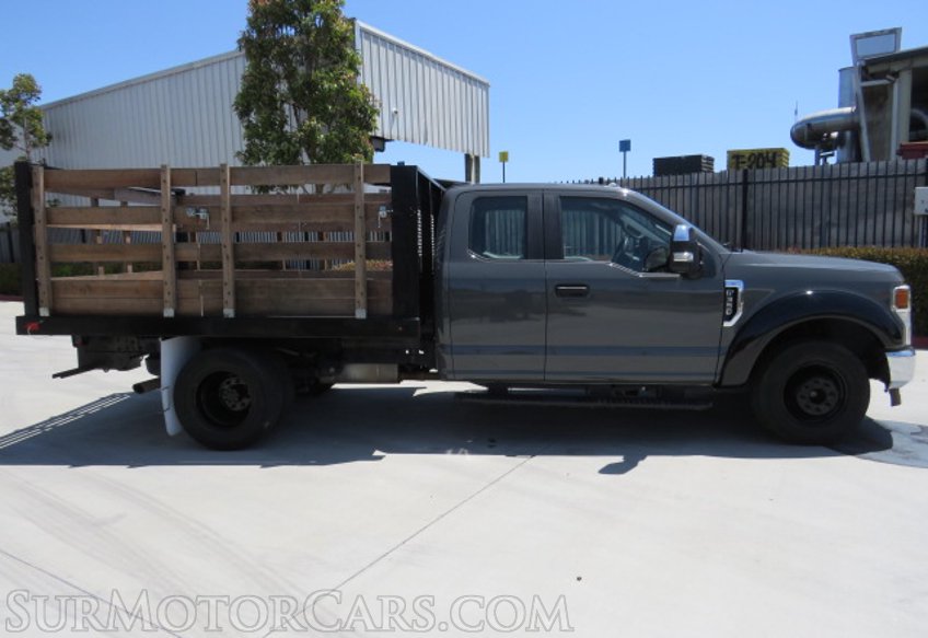 2022 Ford Super Duty F-350 DRW - Image 20