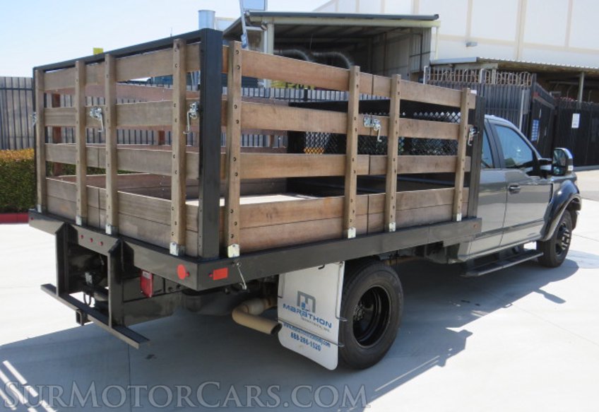 2022 Ford Super Duty F-350 DRW - Image 18