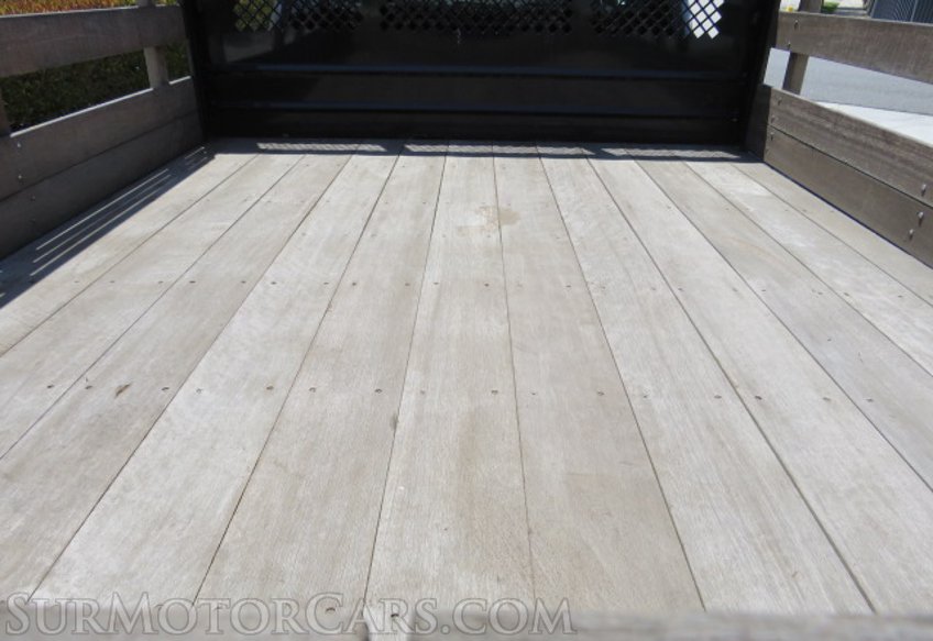 2022 Ford Super Duty F-350 DRW - Image 17