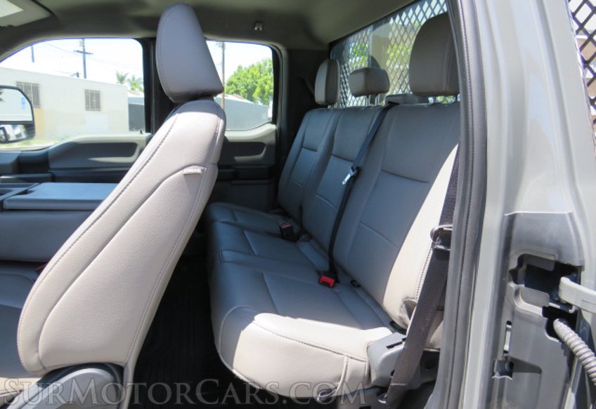 2022 Ford Super Duty F-350 DRW - Image 41