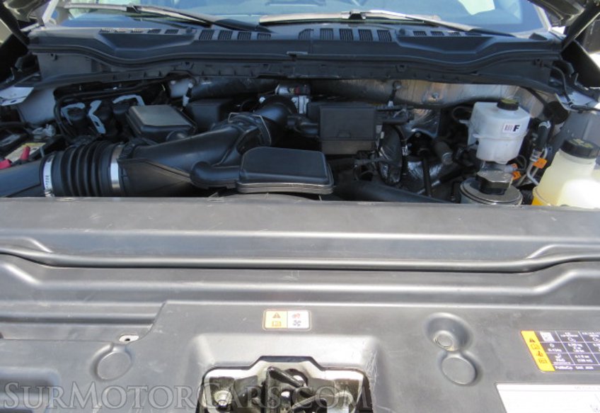 2022 Ford Super Duty F-350 DRW - Image 5