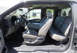 2022 Ford Super Duty F-350 DRW - Image 42