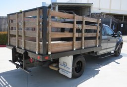 2022 Ford Super Duty F-350 DRW - Image 18