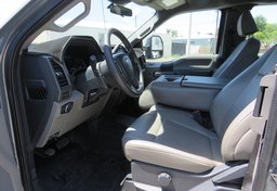 2022 Ford Super Duty F-350 DRW - Image 39