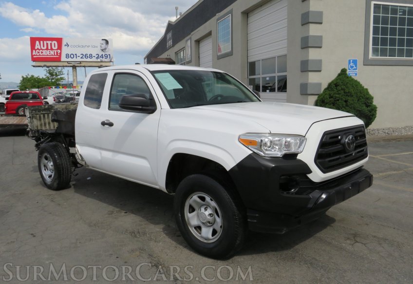 2019 Toyota Tacoma 4WD - Image 4