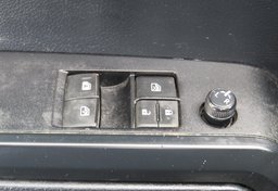 2019 Toyota Tacoma 4WD - Image 31