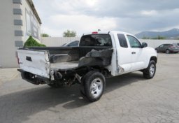 2019 Toyota Tacoma 4WD - Image 7