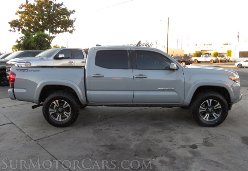 2019 Toyota Tacoma - Image 5